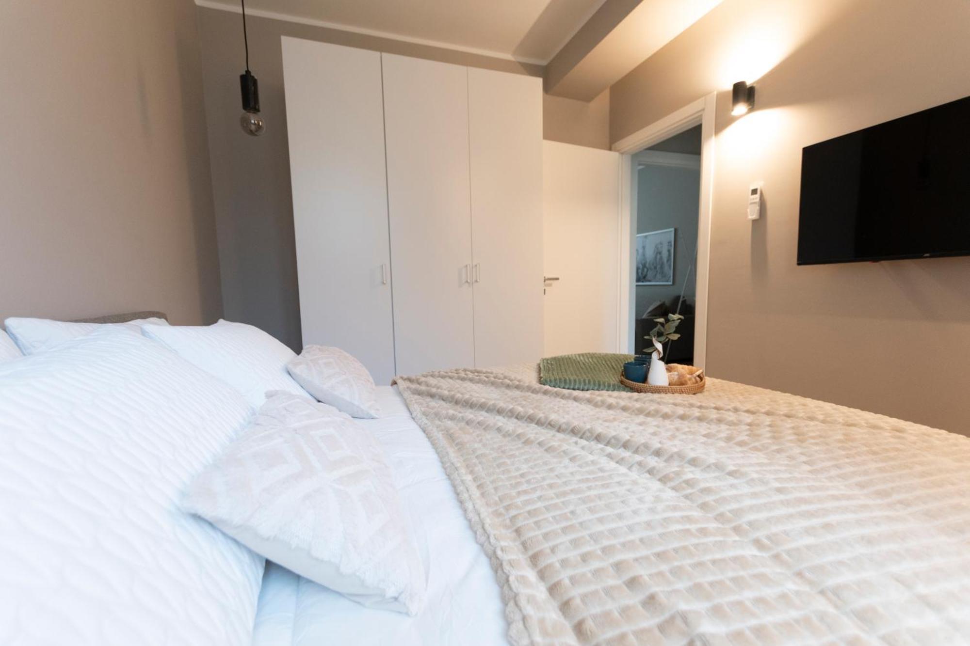 Ihost Luxury -Free Parking- Plana 6 Apartman Milánó Kültér fotó